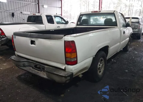 2002 Chevrolet Silverado 1500 Commercial z USA, uszkodzony, nr VIN 1GCEC14W72Z243871